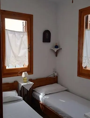 Casa de Férias μπροστά στο ναυάγιο καλή τύχη Tríkeri