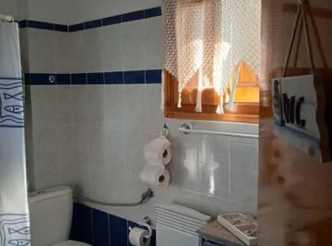 Casa de Férias μπροστά στο ναυάγιο καλή τύχη Tríkeri