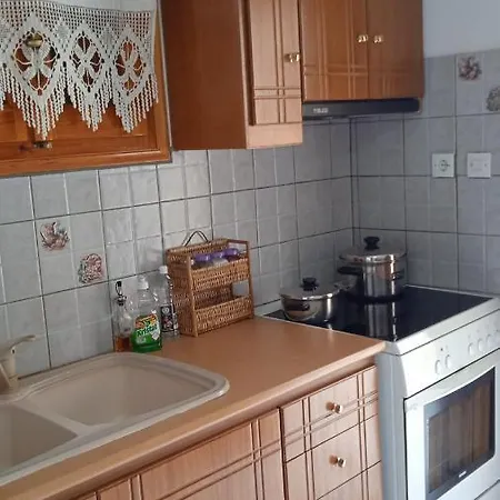 Дом отдыха μπροστά στο ναυάγιο καλή τύχη