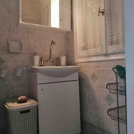 σπίτι με απεριόριστη θέα Tríkeri